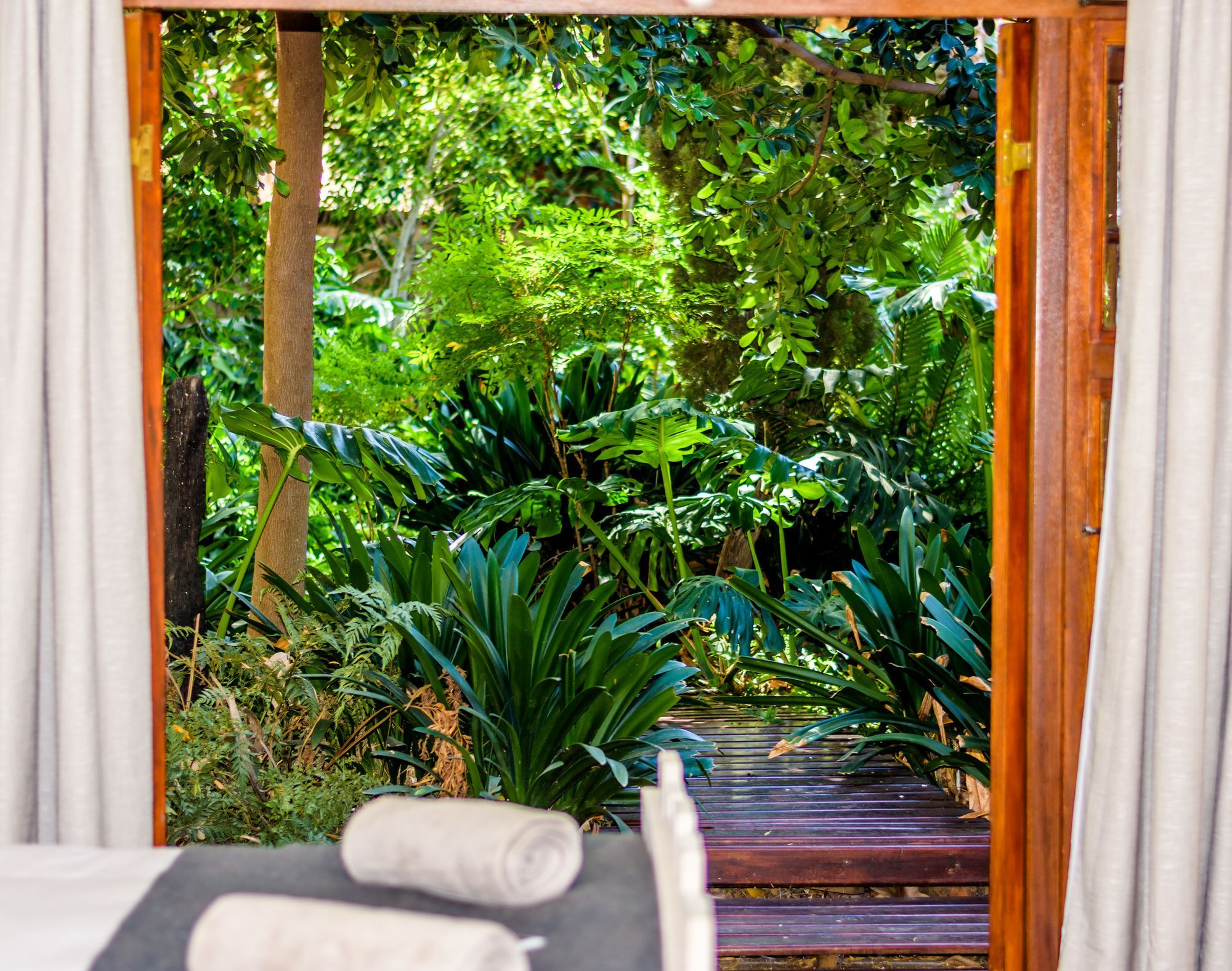 86 On Langenhoven Bed & Breakfast Oudtshoorn Esterno foto